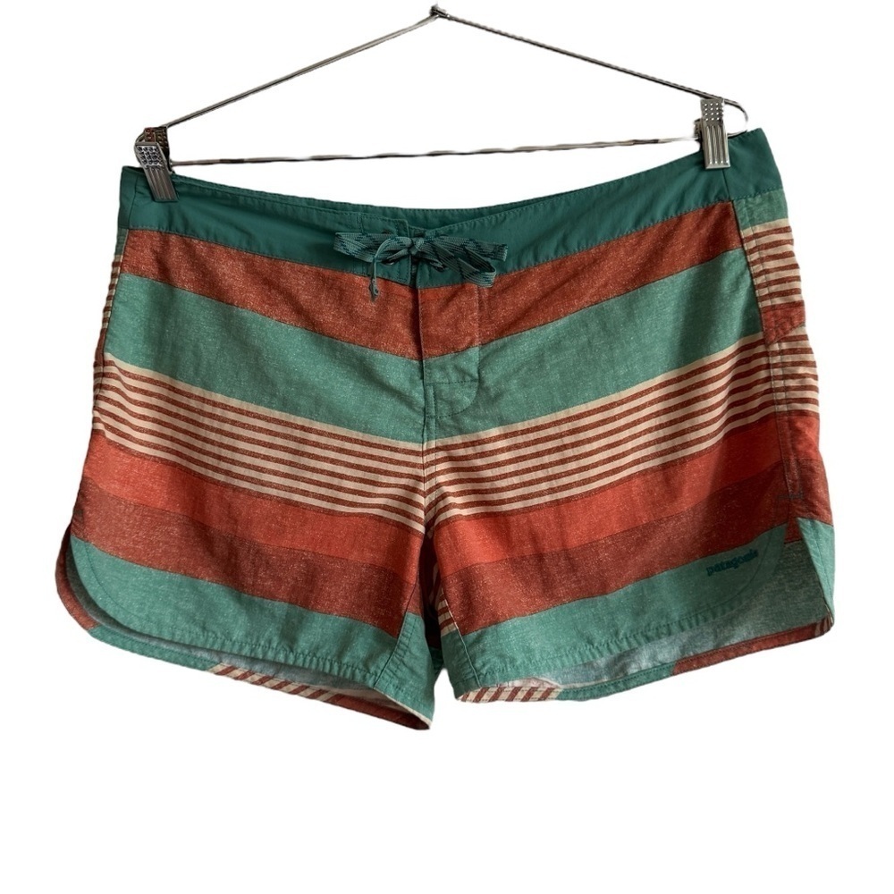 Patagonia Striped Wavefarer Boardshorts - 5", Size 12